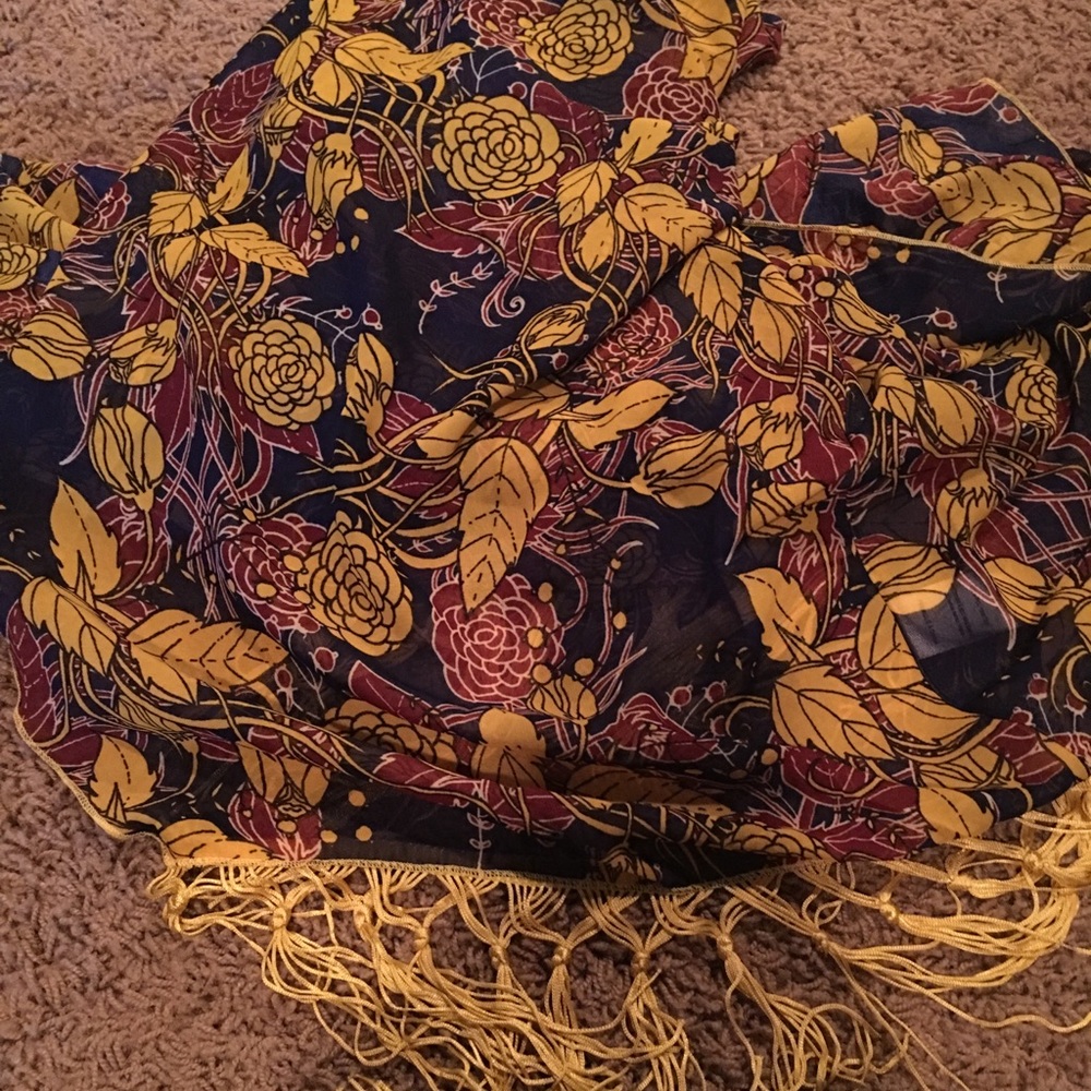 Large navy and gold Monroe